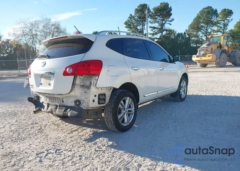 2015 Nissan Rogue Select S из США, поврежденный, VIN JN8AS5MT3FW670359